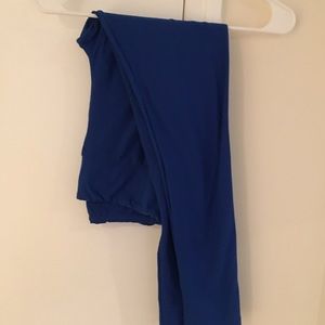 EUC OS Lularoe solid blue leggings